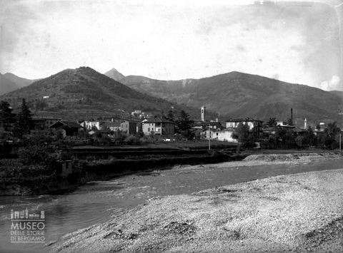 Fiume e panorama [2]