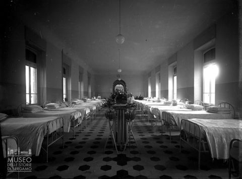 Ricovero della Clementina, dormitorio [1]