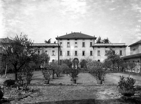 Ricovero della Clementina, giardino e palazzo