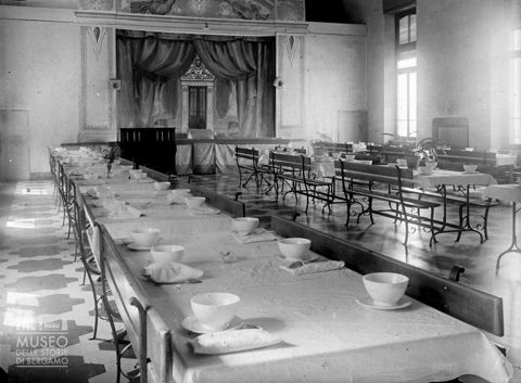 Ricovero della Clementina, mensa con palco [1]