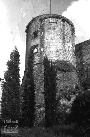 Torrione della Rocca [2]