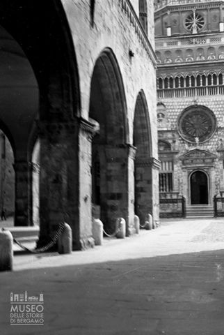 Portici e Cappella Colleoni