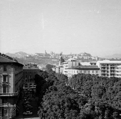 Viale Papa Giovanni e Città Alta