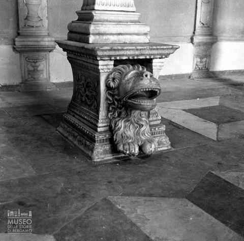 Monumento a Bartolomeo Colleoni, leone