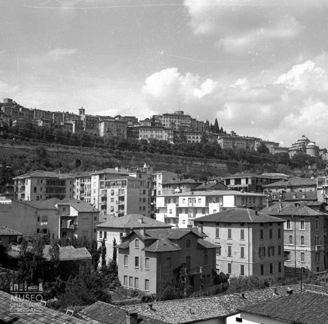 Panorama su via Locatelli