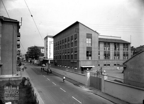 Panorama dall'alto di via suardi