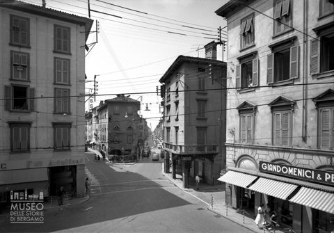 Largo Cinque Vie