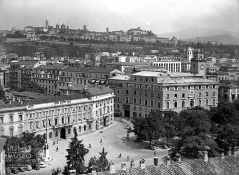 Città Alta da piazza Matteotti