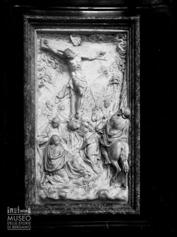 Bassorilievo della Cattedrale: Crocifissione
