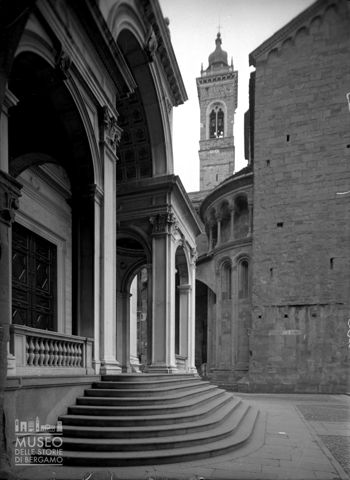 Scorcio di piazza Duomo