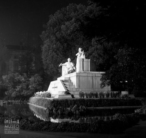 Monumento a Gaetano Donizetti