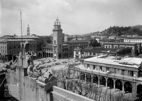 Panorama di piazza Vittorio Veneto