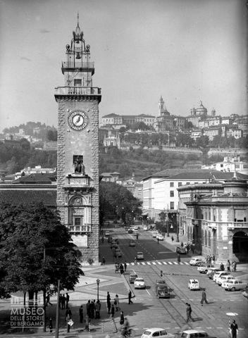 Panorama di Piazzale Vittorio Veneto e di Via Roma