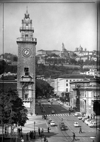 Panorama di Piazzale Vittorio Veneto e di Via Roma