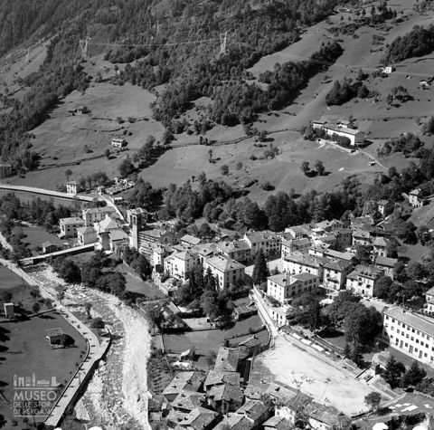 Gruppo di case dall'alto