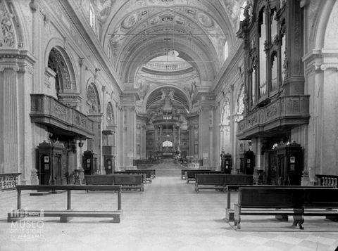 Interno del Santuario [1]