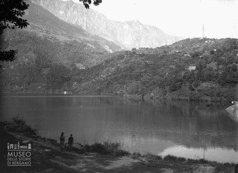 Lago e colli