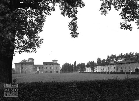 Castello Martinengo Colleoni e giardino