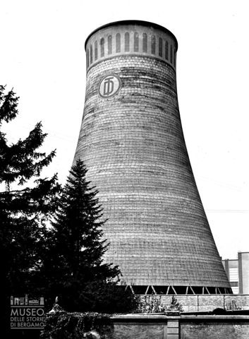Dalmine, Stabilimenti Dalmine: torre termoelettrica