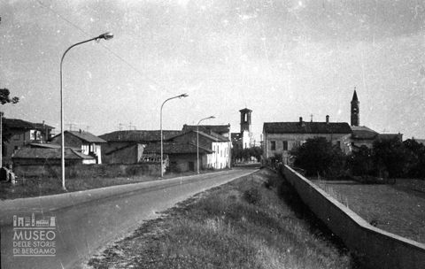 Abitazioni e campanili