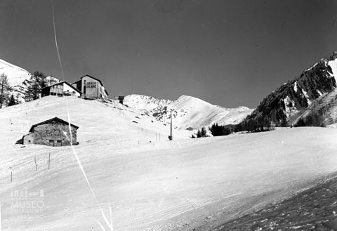 Foppolo, pista da sci e Albergo Dalmine
