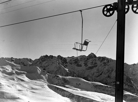 Foppolo, seggiovia e montagne [1]