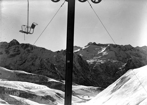 Foppolo, seggiovia e montagne [3]
