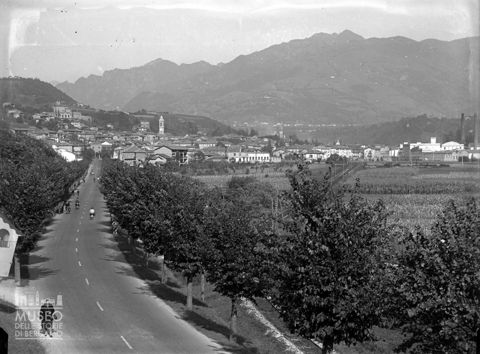 Panorama di Gazzaniga dalla strada provinciale