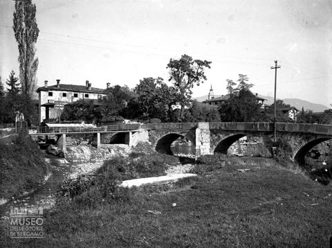 Ponte e lavatoio