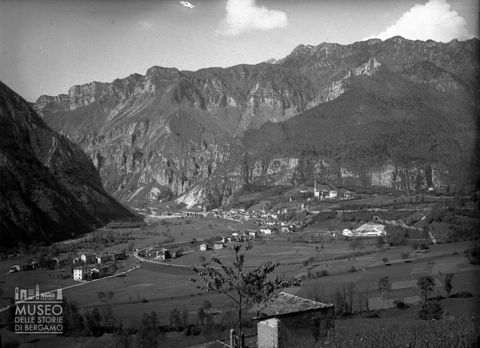 Panorama con monti