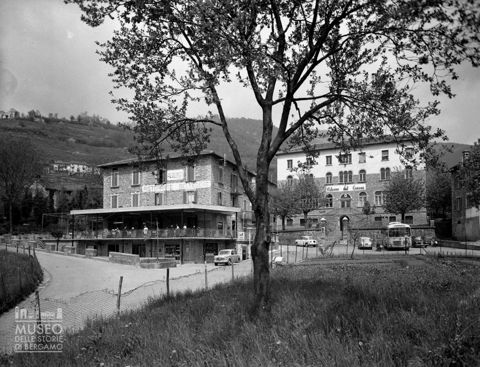 Albergo Belvedere e palazzo del Comune