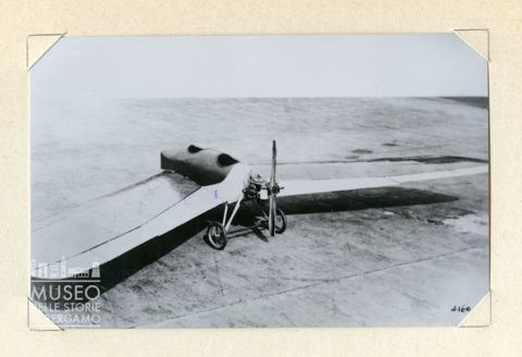 Espanland E 16 - monoplano storico