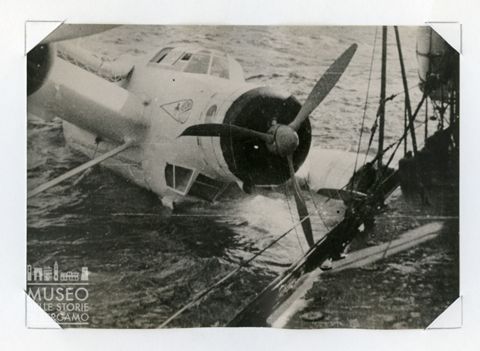 Cant Z. 506 - Idrovolante da bomb.marittimo (naufragato)