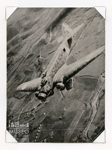 SM 81 - trimotore bomb.