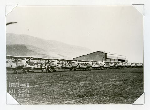 Breda 25 Asso - Biplano scuola