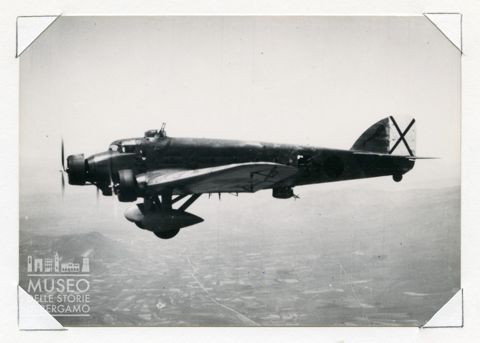 SM 81 - trimotore bomb.