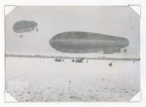 dirigibile M 16 (?) - foto negli hangar