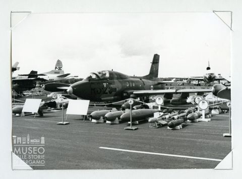 Macchi MB 326 K - caccia-attacco