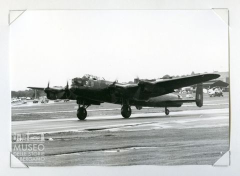 Avro Lancaster B 1 - Quadrimotore da bombardamento