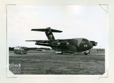 Mc Donnell Douglas YC -15 - quadrigetto da trasporto