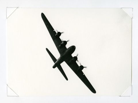 Boeing B 17 - Quadrimotore da bombardamento (in volo)
