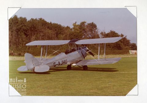 DH Tiger Moth - Biplano da turismo