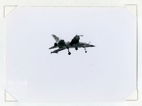 Dassault Mirage F 1 - Caccia a reazione in volo