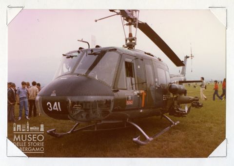 Agusta Bell A 112 - Elicottero d'attacco E.I.(con tutto l'armamento)
