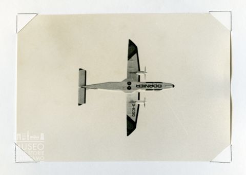 Dornier 228 - Biturbina da turismo in volo