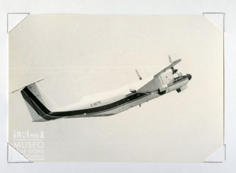 Dornier 228 - Biturbina da turismo in volo