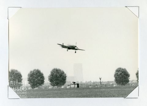 Macchi MC 205 - caccia 2° GM (in volo)
