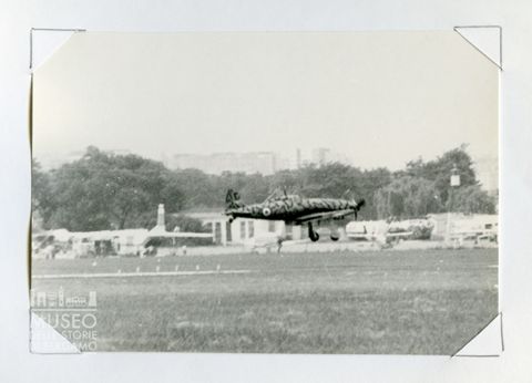 Macchi MC 205 - caccia 2° GM (in volo)
