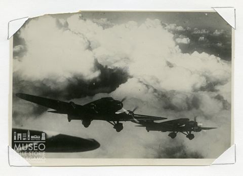 SM 81 - trimotore bomb.