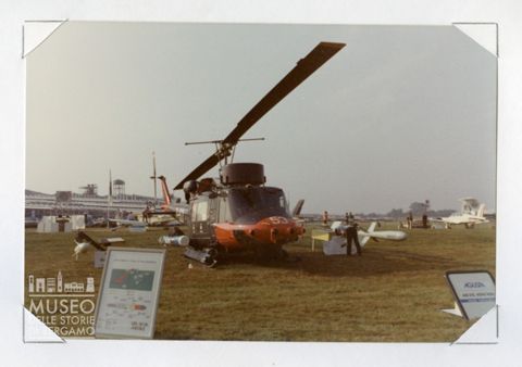 Agusta AB 212 A SW - Elicottero antisommergibile (con armamento)